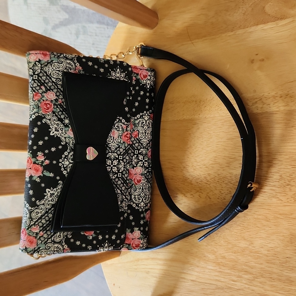 Betsey Johnson cross body bag